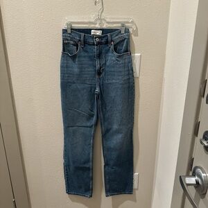 Abercrombie & Fitch High Rise Jeans